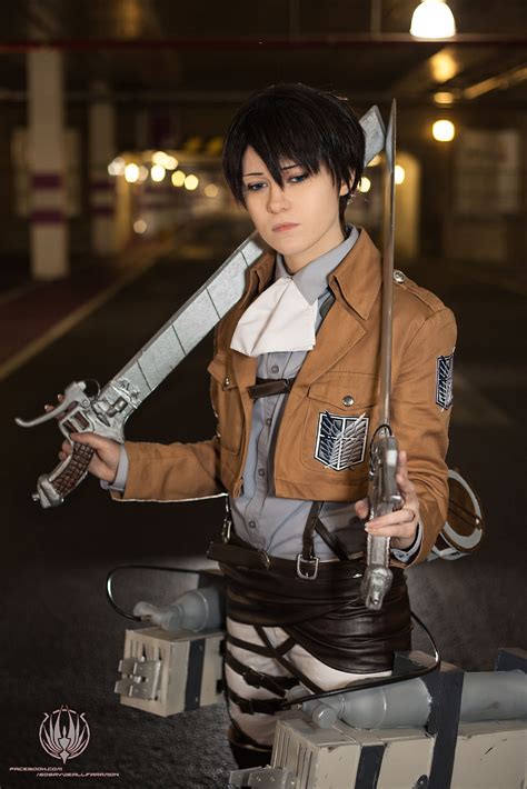 IScosplay Shop Attack on Titan (Shingeki no Kyojin) Cosplay Costumes, Wig, Shoes and Accessories, Professional Cosplay Suit for Men's, Women's and Children's to Attend …
